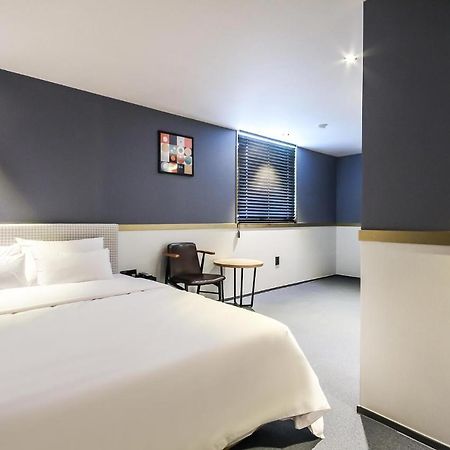 Deluxe Motel 巨济市 外观 照片
