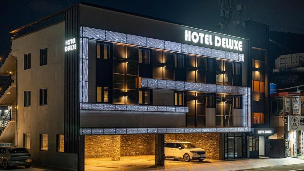 Deluxe Motel 巨济市 外观 照片