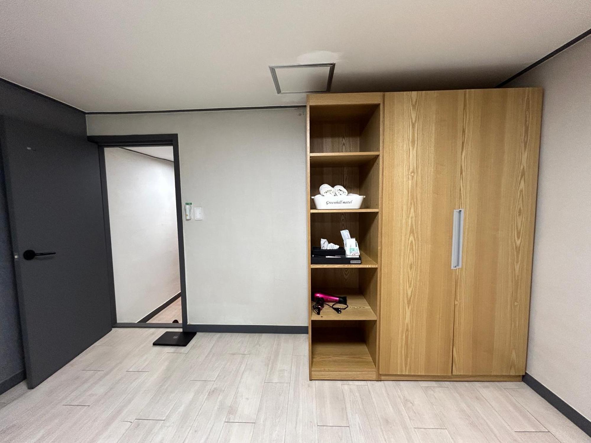 Deluxe Motel 巨济市 客房 照片