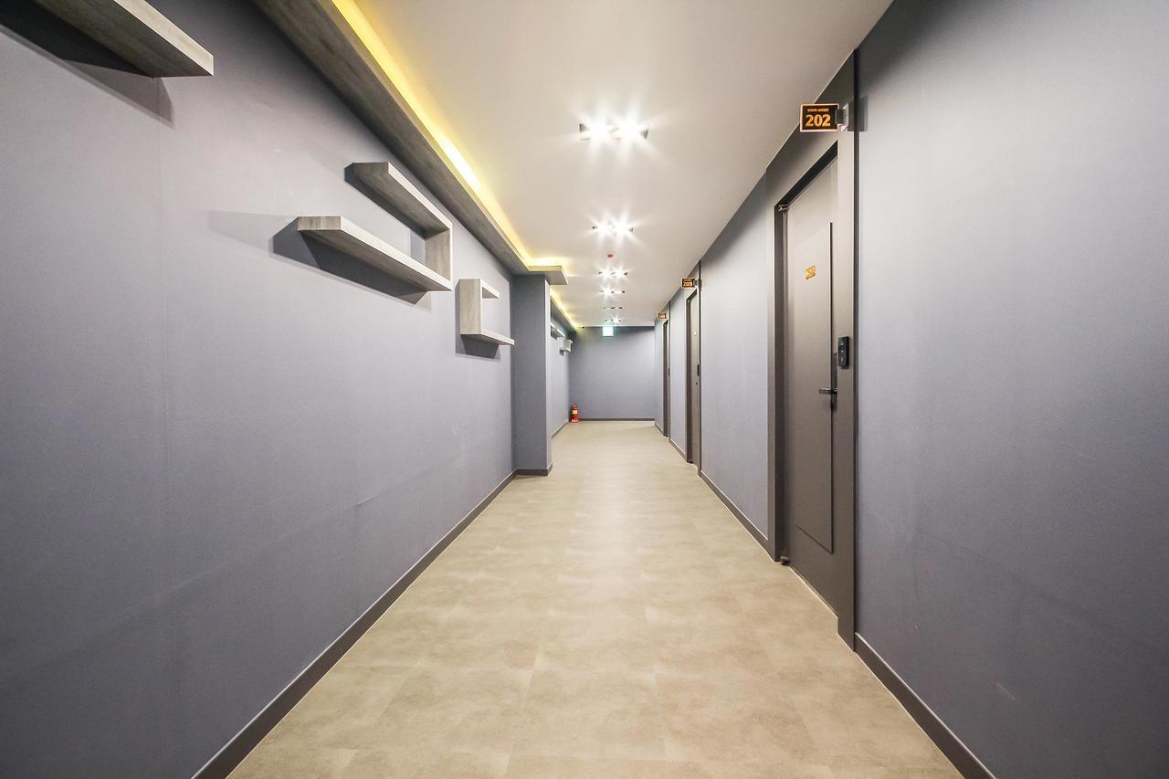 Deluxe Motel 巨济市 外观 照片