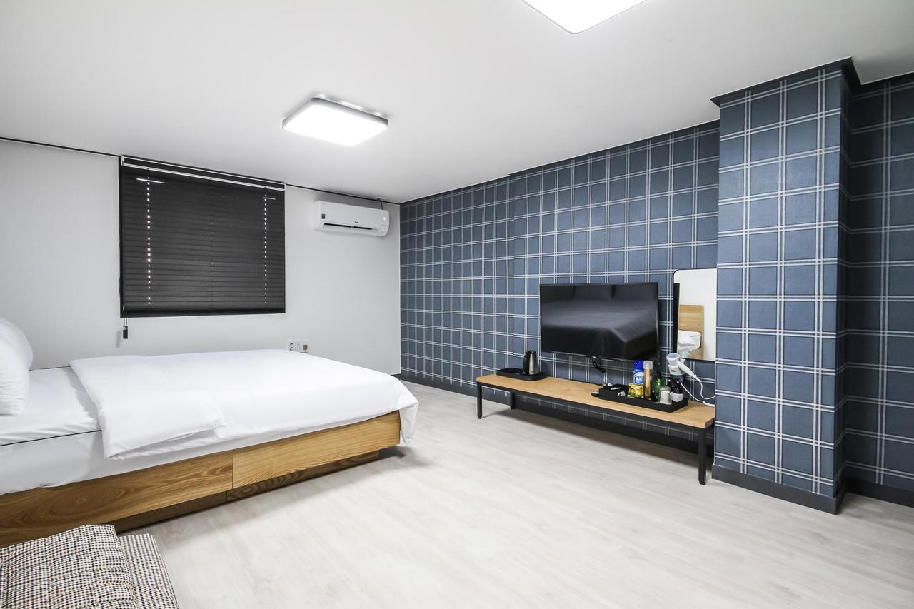Deluxe Motel 巨济市 外观 照片