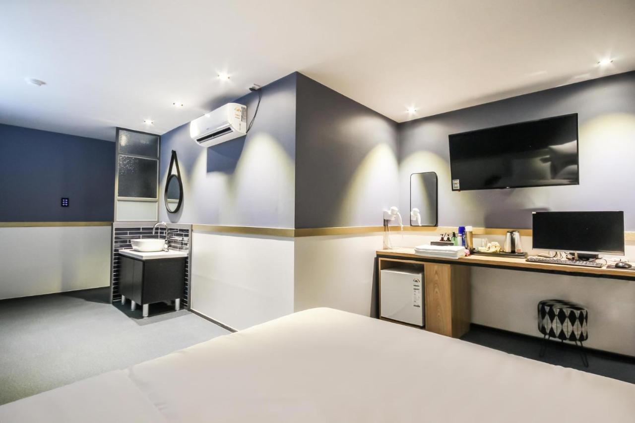 Deluxe Motel 巨济市 外观 照片